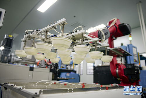 強(qiáng)信心 走進(jìn)百企丨運(yùn)鴻集團(tuán) 堅(jiān)持新發(fā)展理念，以技術(shù)創(chuàng)新驅(qū)動(dòng)全生物降解產(chǎn)品走向全球